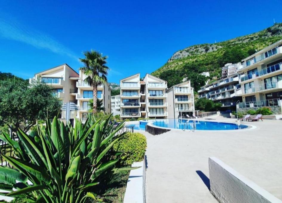 Blue Horizon Apartment Resort Μπούντβα Εξωτερικό φωτογραφία