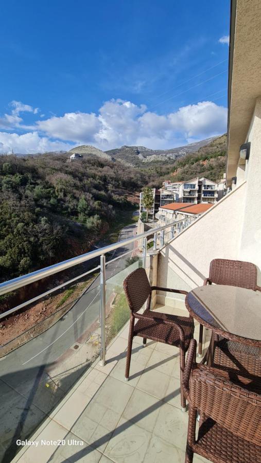 Blue Horizon Apartment Resort Μπούντβα Εξωτερικό φωτογραφία